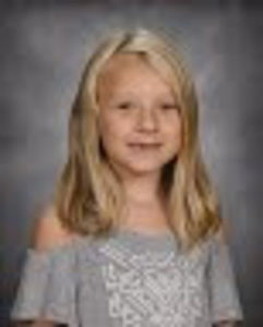 Meet your Posher, Makayla